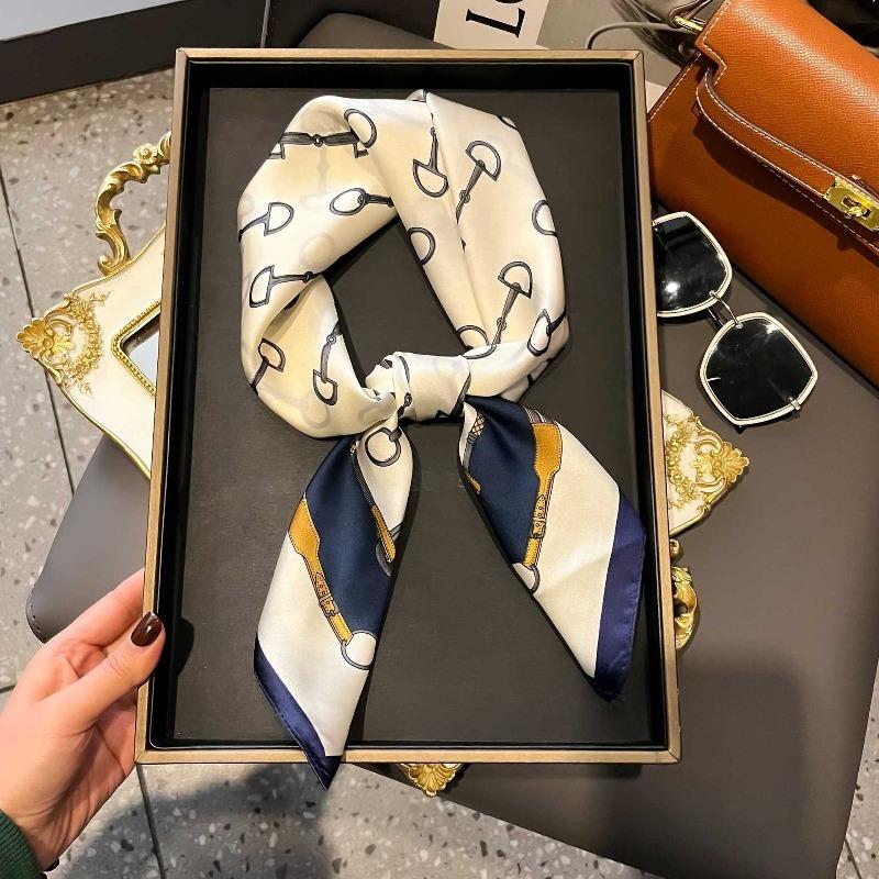 Zhang Ruonan silk scarf women's spring and summer new fashion retro accessories scarf neck high-end small square scarf