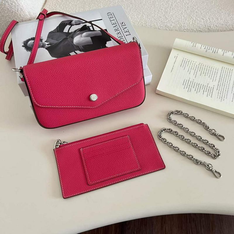 26 New leather women's bags, first layer cowhide lychee pattern envelope, mini small bag chain, single shoulder oblique span bag cross-border.