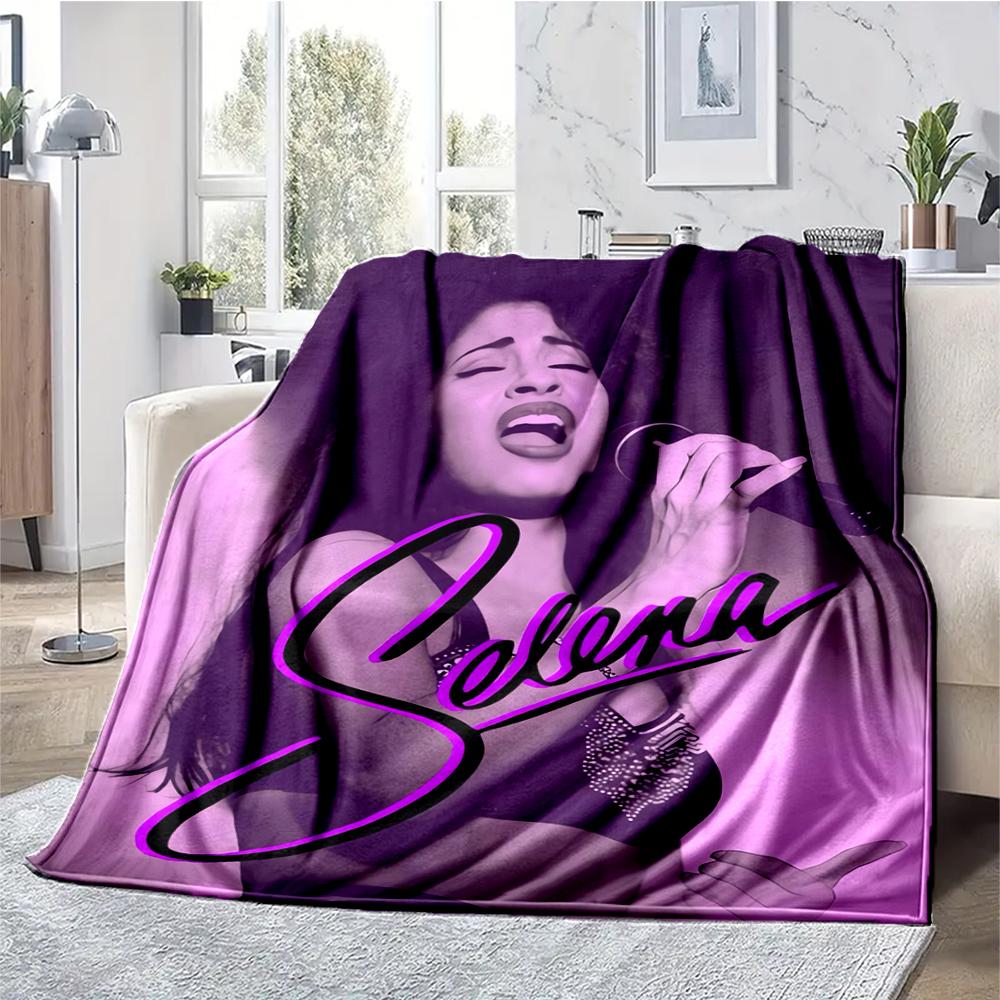 Coperta Stampata a Tema Selena Quintanilla - Perfetta per Divano, Letto, Viaggio e Uso Esterno | Lavabile in Lavatrice, Accogliente e Resistente.
