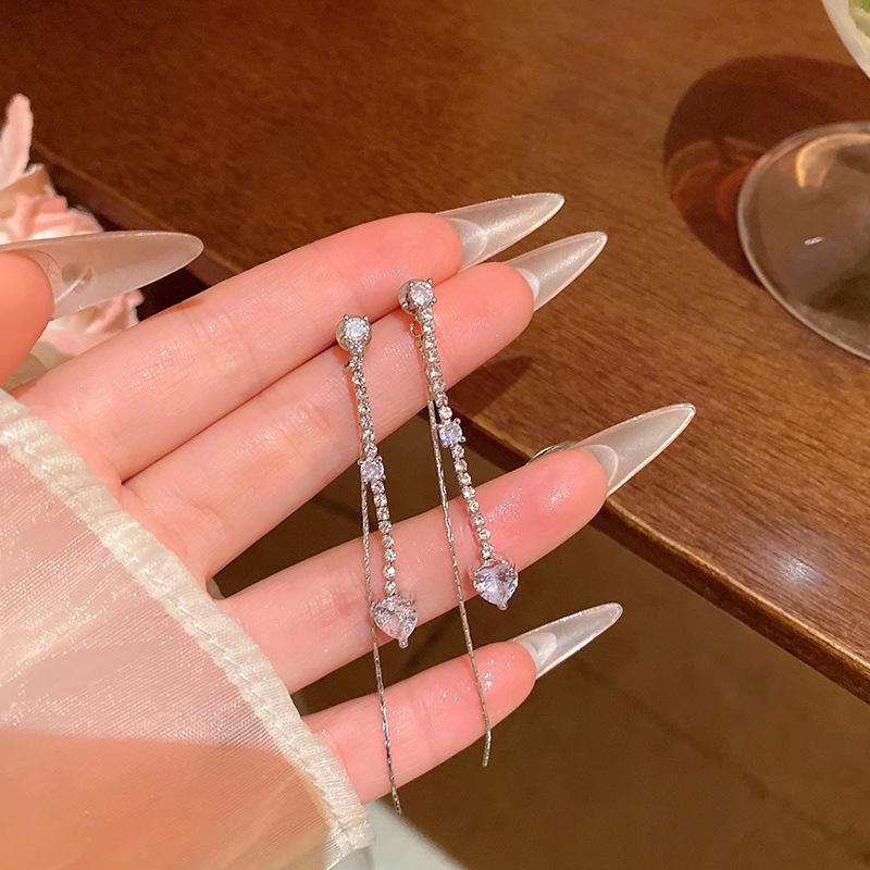 Light Luxury Zircon Heart Drop Earrings for Women Girls New Versatile Long Tassel Dangle Earrings Wedding Jewelry Accessories