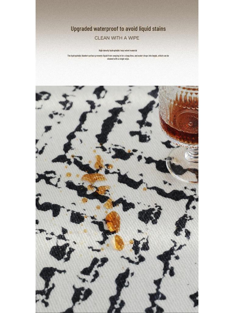 2025 French Medieval-Style Carpet: Dirt-Resistant, Easy-Care Sofa Throw or Floor Mat