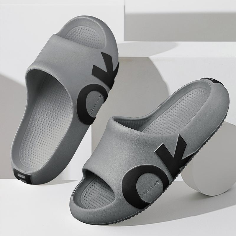 Herrensandalen und -slipper, bedruckt mit Buchstaben, lässige und modische Anti-Rutsch-Slipper mit offener Zehenpartie und dicker Sohle, geeignet für in