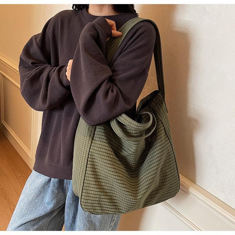 

Simple Ins Casual Large-capacity Retro Foreign-style Tote Bag Literary Style Fashionable Plaid Commuting Cloth 50x13x35 зелений