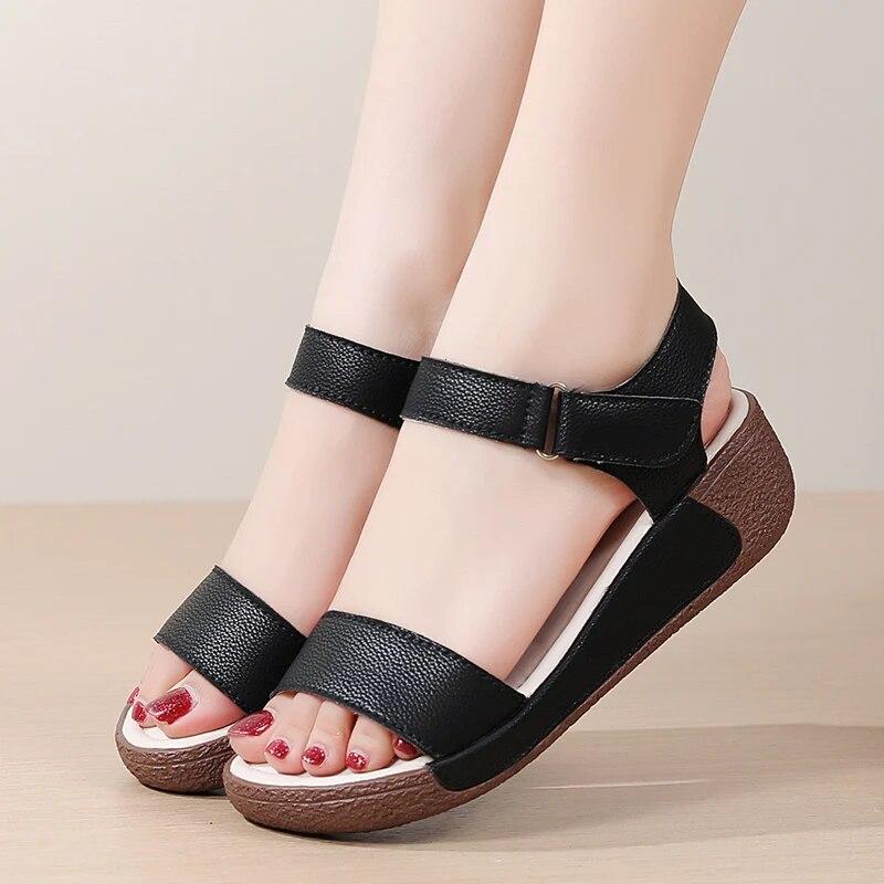 Damer Lett Kilehæler Sandaler 2023 Sommer Nye Sandaler Damer Plattform Lær Elegante Kilesandaler Sandalias Mujer