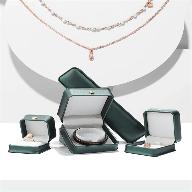 PU leather crown jewelry box, ring pendant, bracelet box, pearl treasure box, jewelry packaging box