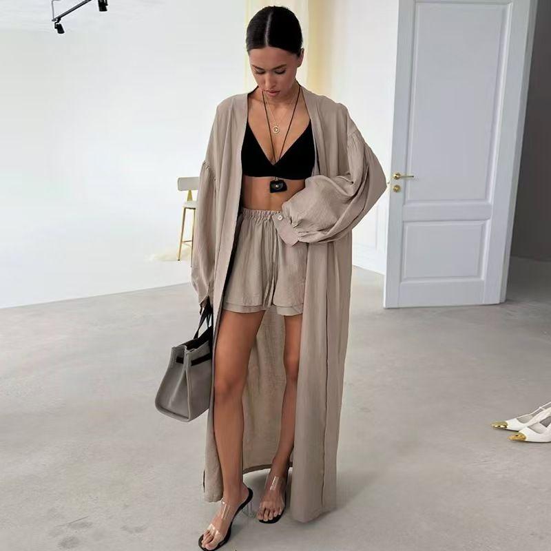 

Western Style New Fashion Lantern Sleeve Cardigan Robe Shorts Casual Set Robe and Shorts Set Khaki M