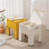 Mobilier pentru salon – Taburete și scaune pufoase