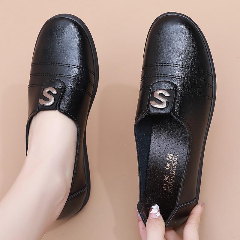 Spring and Autumn Shoes Leather Shoes Women's Soft Sole Non-slip Comfortable Old Man Shoes Leap Month Middle-aged and Elderly Work Shoes
