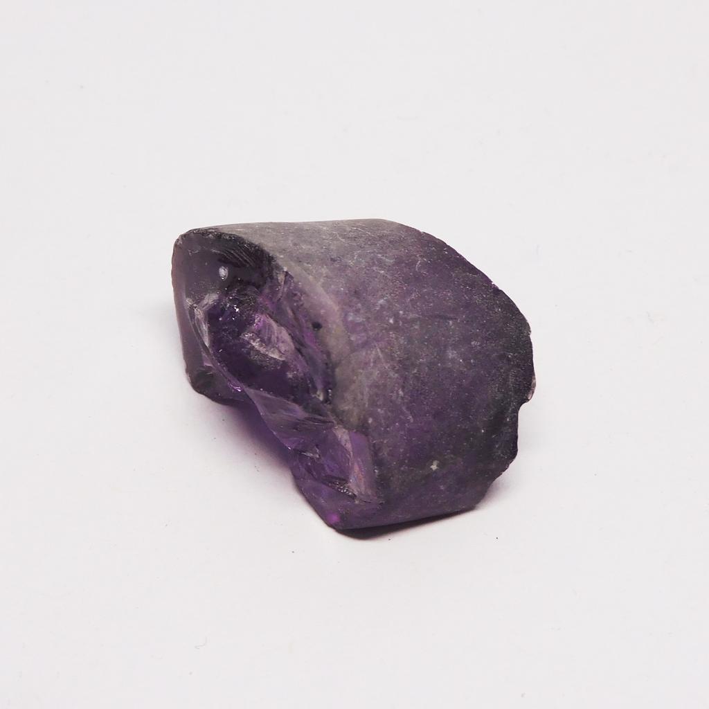 Certified Natural Color Change Alexandrite 59.10 Ct Rough Uncut Gemstone