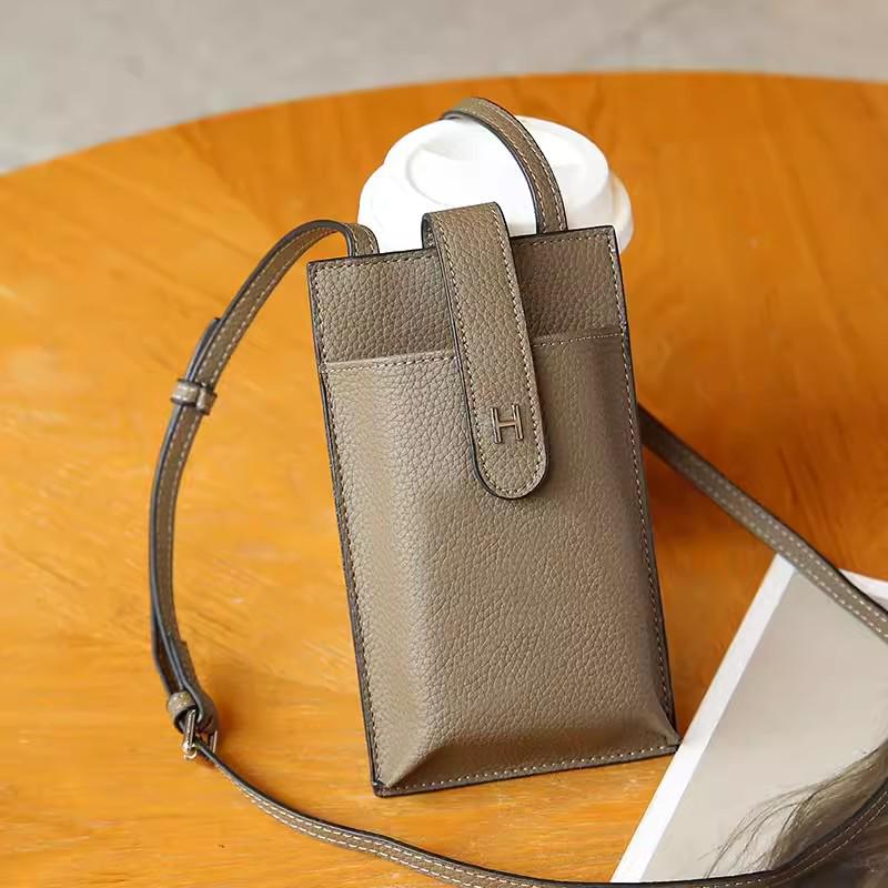 

Женская сумка-кроссбоди для телефона из натуральной кожи - Новая модная мини-текстурированная сумка на плечо из коровьей кожи 2025 хаки