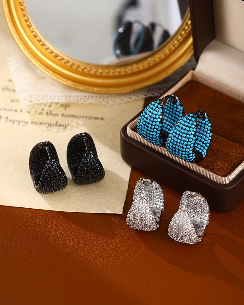 European & American Zirconia Statement Earrings - Light Luxury, High-End Simplicity for Women