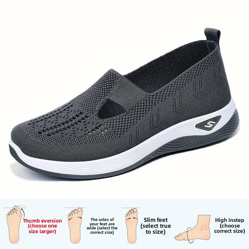 Women's Shoes with Soft Soles Are Not Tiring for The Feet In Summer, While Women's Cloth Shoes Are Comfortable and Casual Shoes with Ethnic Embroidery