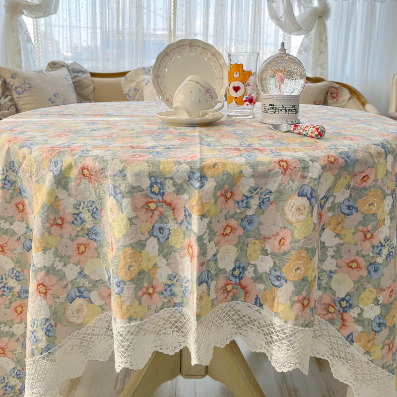 Кружевная скатерть Claude с цветочным узором на 4 персоны 130x180 Blue (130x180)