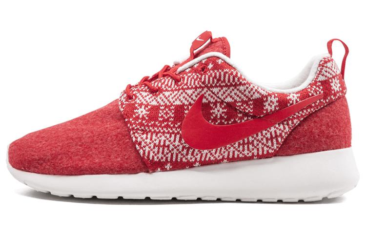 Nike Roshe One  Christmas Sweater  Women s 685286-661 38