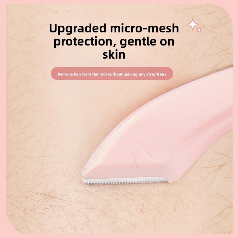 Eyebrow Cutter with Eyebrow Comb Small Head Blade Eyebrow Trimming Tool Female Novice Anti Scratch Portable Eyebrow Cutter