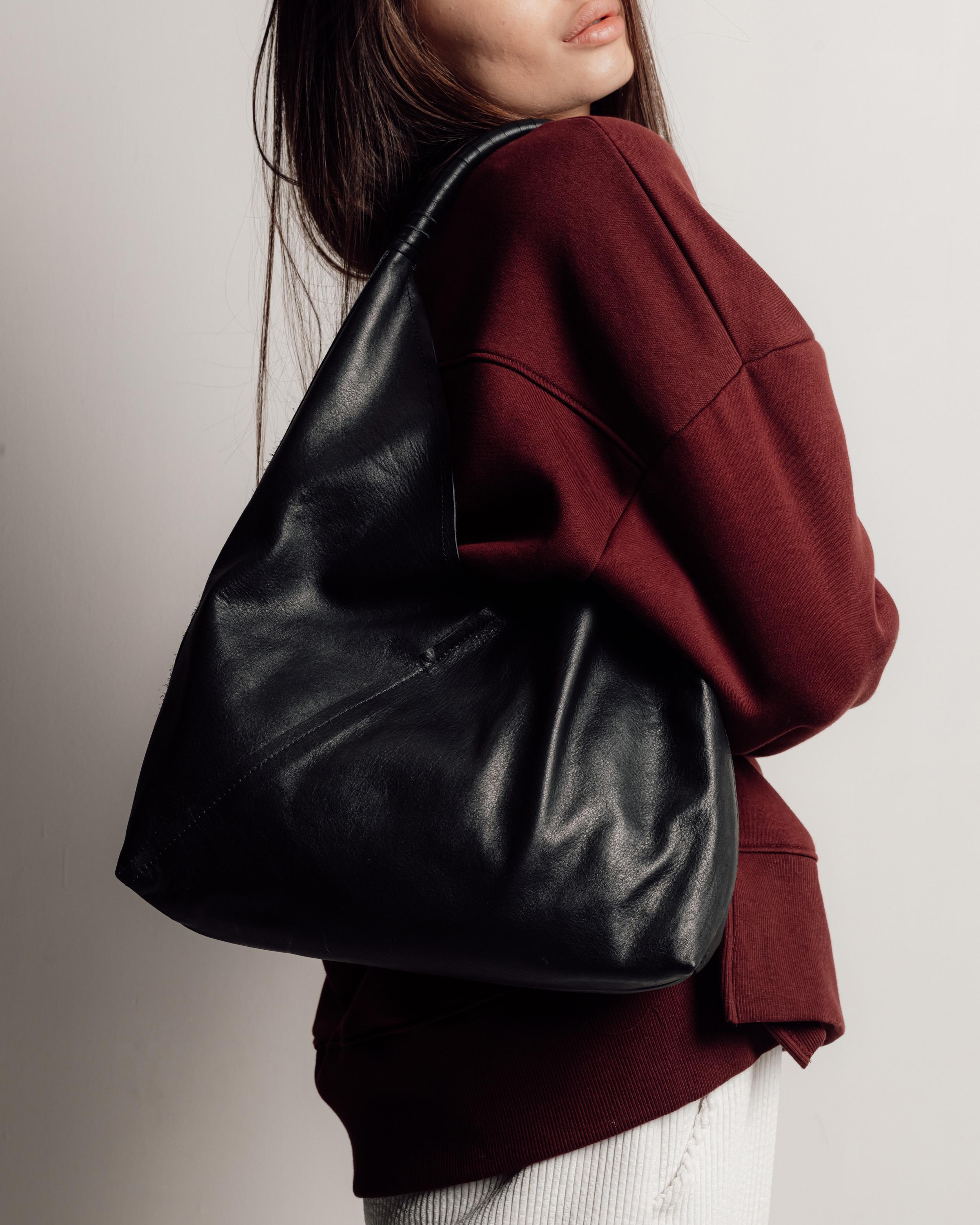 

Women s bag 5279 black leather чорний