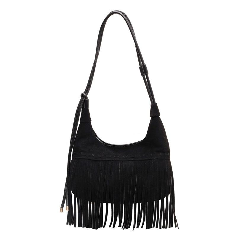 Large capacity bag women's autumn new matte niche design shoulder messenger bag Internet celebrity fringed bag