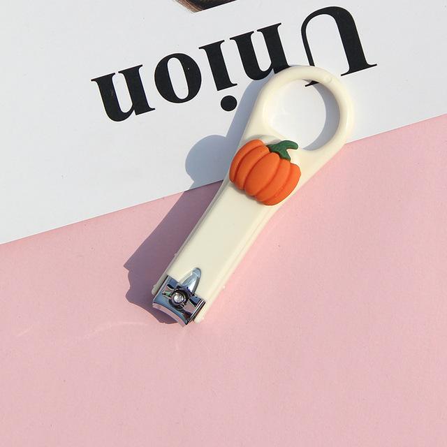 

Ножницы для ногтей с героями мультфильмов, милые кусачки для ногтей, резак, красочные детские ножницы для стрижки ногтей, педикюрный триммер для ногтей, инструмент для красивого маникюра