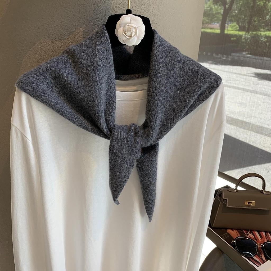 Women's Korean Style 100% Wool Black Knitted Triangle Scarf Shawl