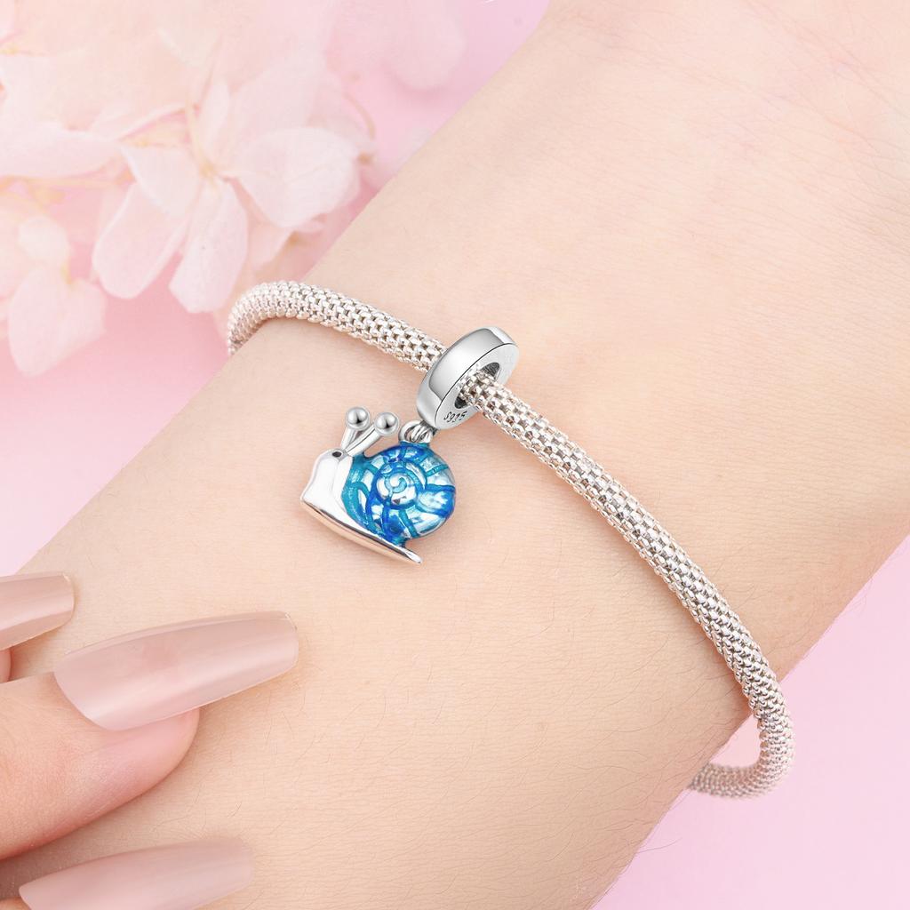 Popular Hot Copper Metal Cute Blue Snail Pendant Bead Components Bracelet High Quality Fine Jewelry Charm Bead Components Compatible With Women High