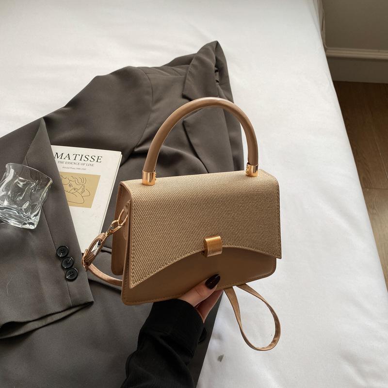Fashion Contrasting Color Simple Lock Handbag Women's 2025 New Spring Texture Popular Small Square Bag Shoulder Messenger Bag