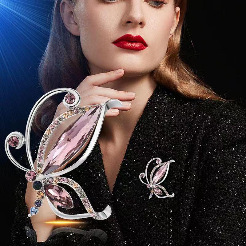 Elegant Luxury Brooch: Versatile and Exquisite Pin for Suit Jackets - Japanese and Korean Inspired Design