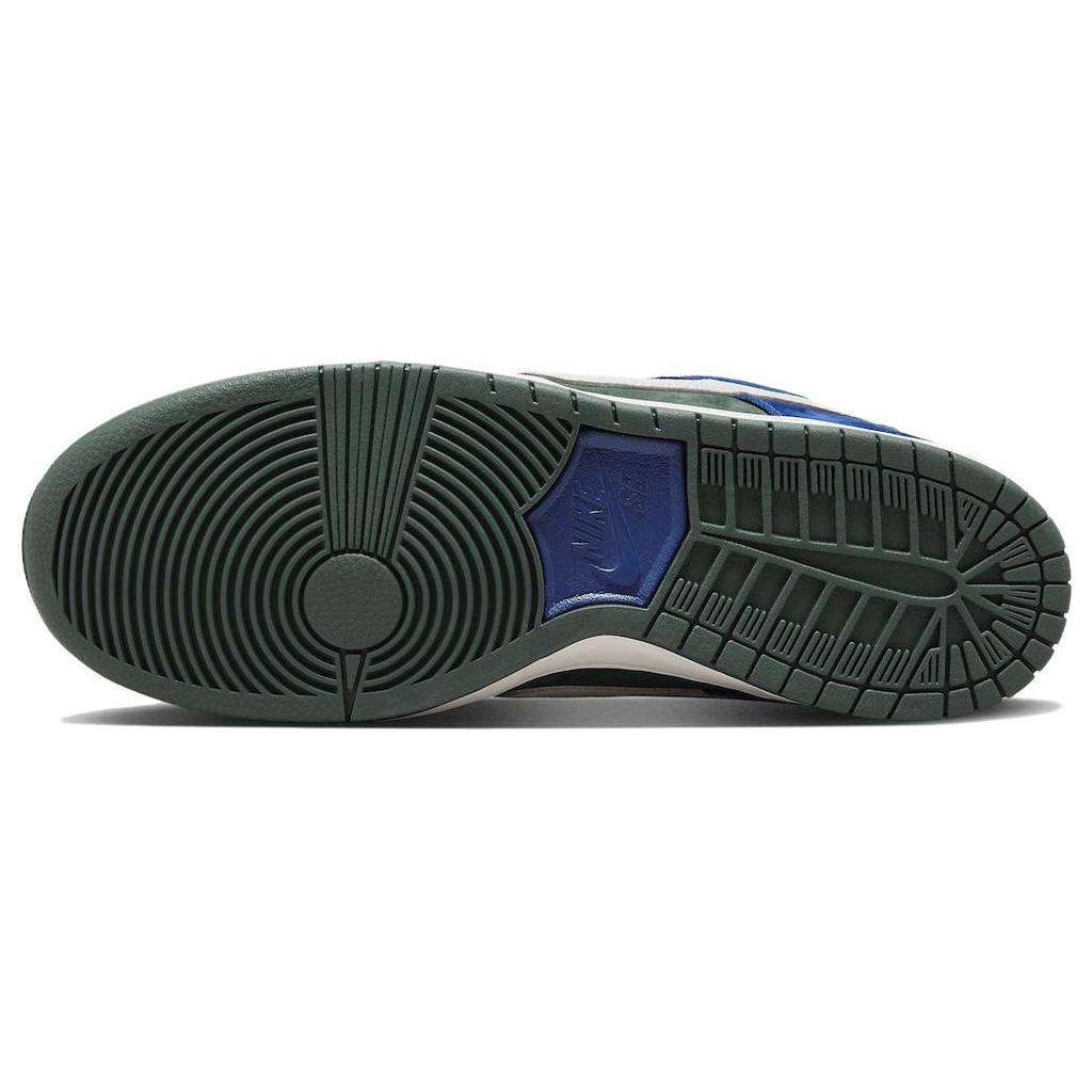 Nike Mens Dunk Low Pro SB Deep Royal Vintage Green Men Sneakers Blue Deep-Royal-Blue Sail HF3704-400