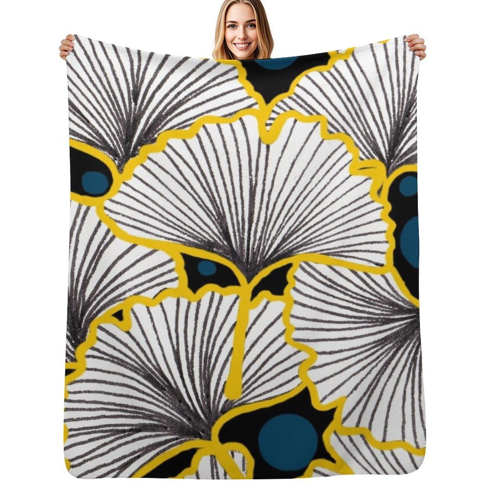 Ginkgo Biloba Leaves Cute Pattern Throw Blanket Lightweight Warm Blanket for Travel Camping 102x76cm(40x30in)