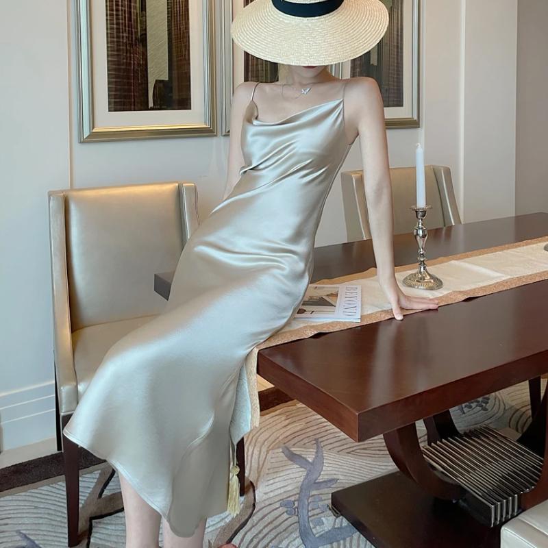 Damen Kleid Satin Swinging Kragen Französisch Spaghetti Strap Designer Chic Elegante Mode Lässig Abend Party Sexy Sling Kleider Sommer 2024
