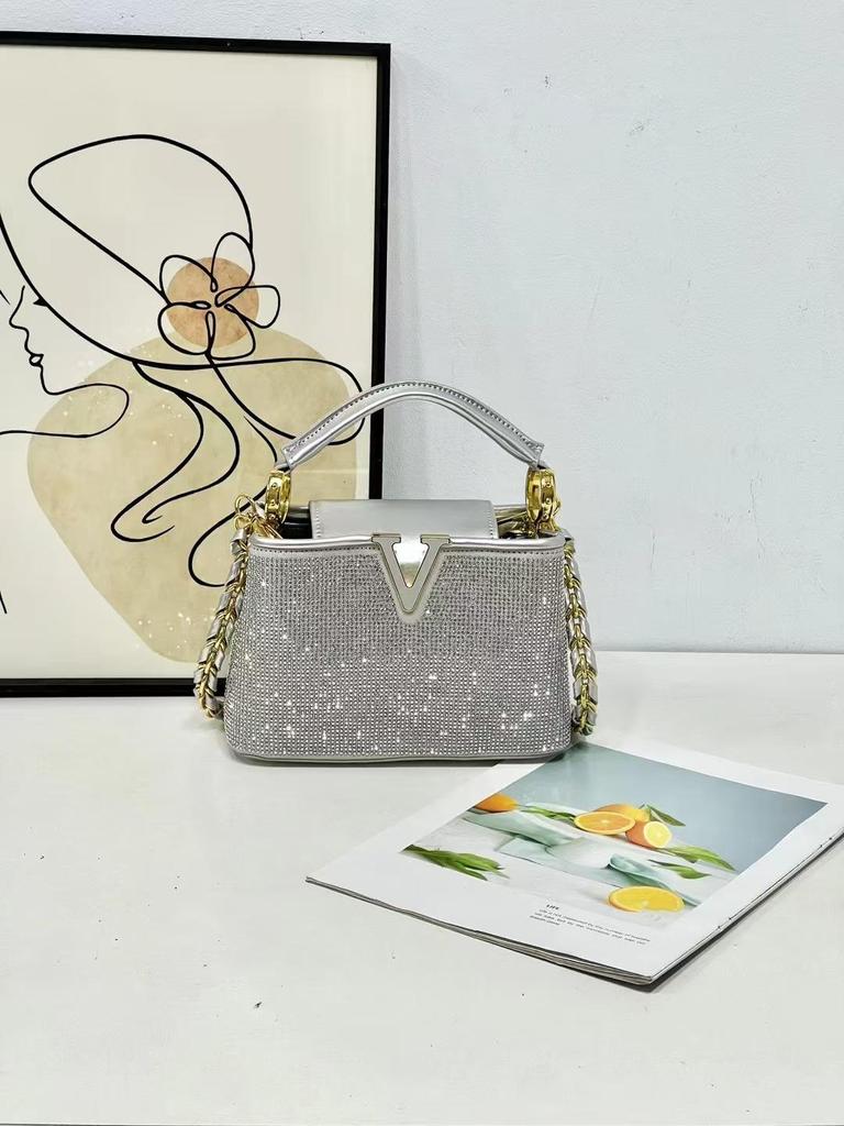 Guifei 2024 Retro Diamond-Inlaid Women's Shoulder & Crossbody Bag