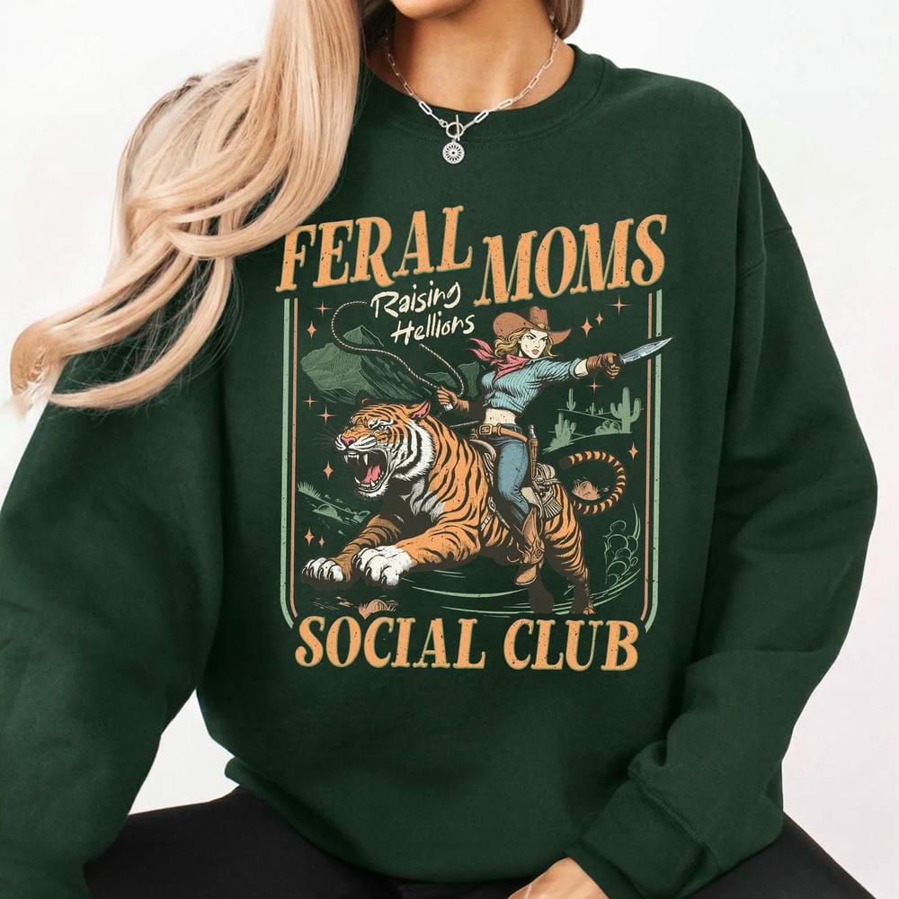 Women Vintage Feral Moms Social Club Sweatshirt Bookish Mama Vintage Graphic Unisex Y2K Pullovers Funny Sweatshirt Streetwear