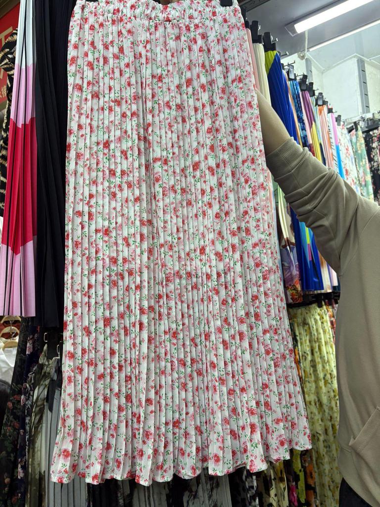 European & American Pleated Print Midi Skirt, Soft Chiffon Fabric, High Waist, Versatile Style