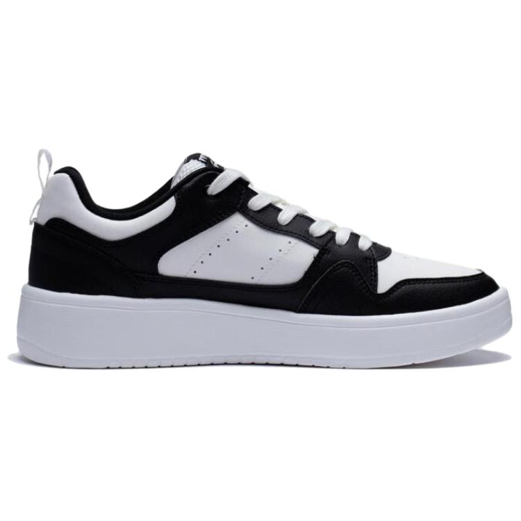 Li Ning Xingchu 2.0 Slip Resistant Abrasion Resistant Low Top Skateboard Shoes Men's Black White AGCT337-3