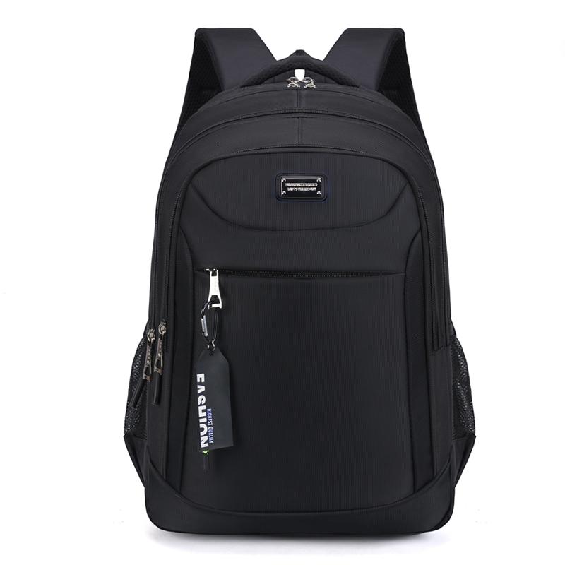 Backpack for Men Women with Minimalist Solid Color Design Suitable for Daily Commute School Travel and Office Use Modern Functional Style