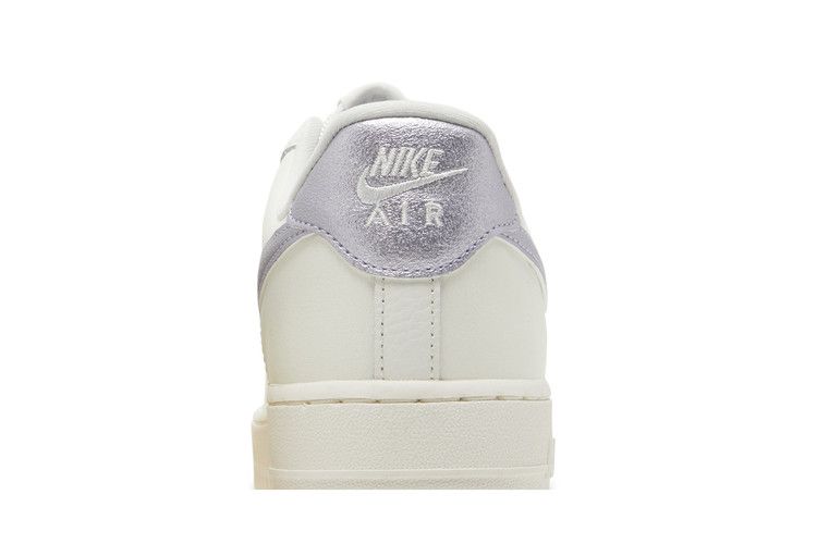 Nike Wmns Air Force 1 Low 'Sail Oxygen Purple'