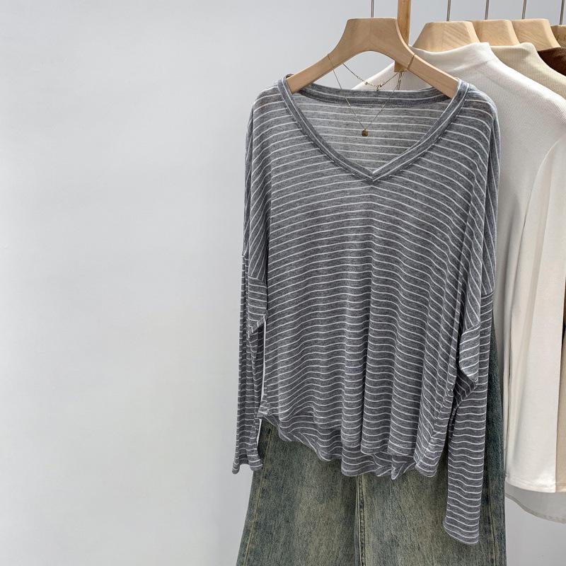 

Tencel Lyocell Striped V-Neck Long-Sleeve Women s T-Shirt - Slimming & Stylish, 2026 Spring Collection Small