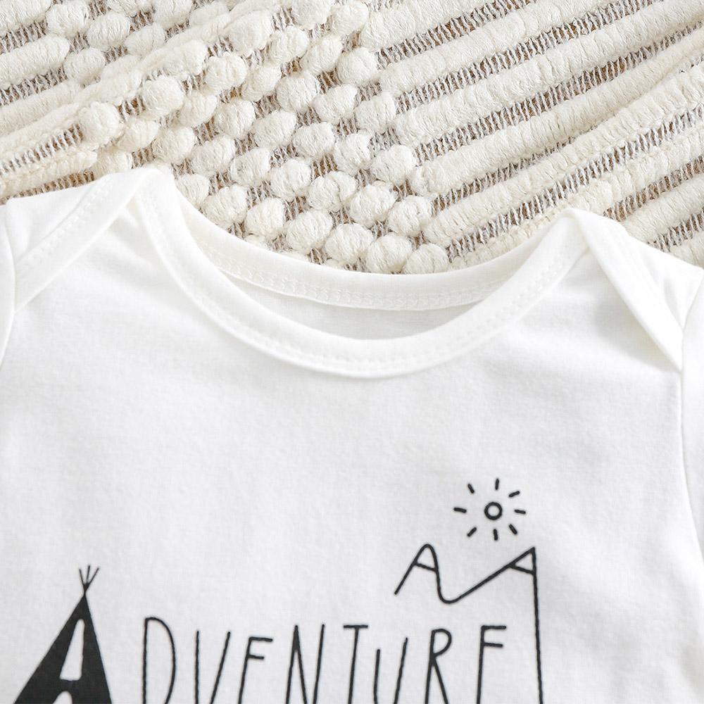 Säugling Baby Junge "Abenteuer erwartet" Aufdruck Kurzarm Baumwoll-Body & Hut & Freizeit-Hosen Outfit-Set