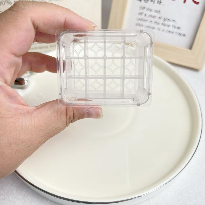 

4Pcs Kitchen Decor Toy 1:12 Dollhouse Miniature Transparent Drink Storage Basket Beer/Cofee Basket Model Doll House Accessories