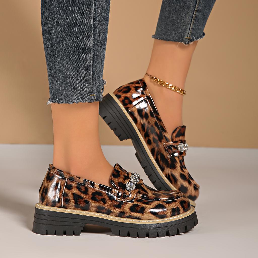 New Women Loafers Thick Heel Casual Shoes Spring Autumn Retro Flats Shoes Women Round Toe Rubber Outsole Sneakers Women