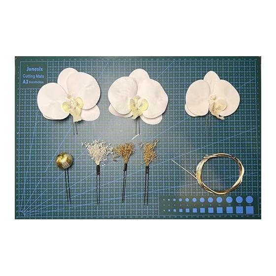 Orchid Hair Ornaments for Coming-of-Age Ceremonies, Weddings, Kimonos, and Formal Occasions - Exquisite Tsumami-zaiku Design with White Orchids,
