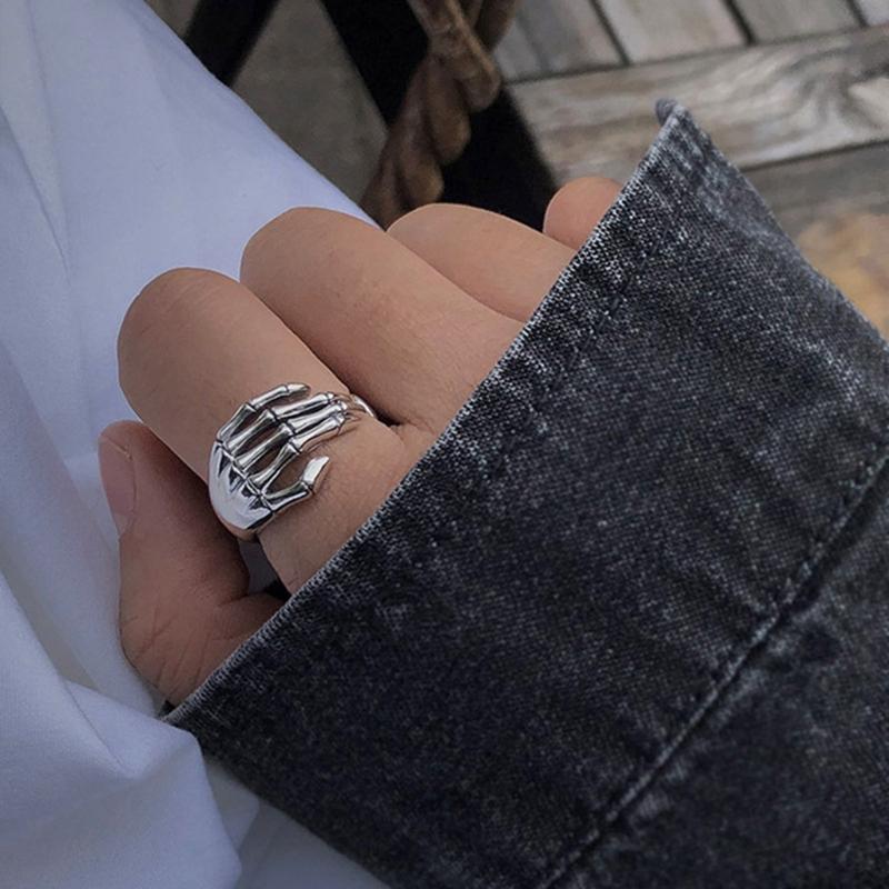Trendy Silver Color Skeleton Hand Loop Five Claws Ring for Women Men Jewelry Lover Couple Ring Friendship Open Ring