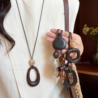 Minimalistische ovale Anhängerkette für Damen - Lange Pulloverkette im Urlaubsstil