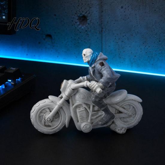 Personalized Spooky Decoration Halloween Skeleton Ornament Resin Motorcycle Figurines Durable Matte Finish