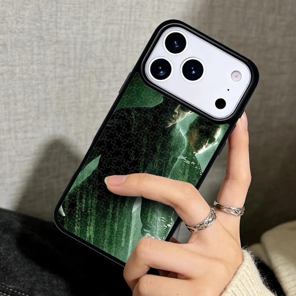 Capa Case for iPhone 17 Air 16 Pro Max 15 Plus 11 13 Mini 14 12 Back Phone Cover Matrix