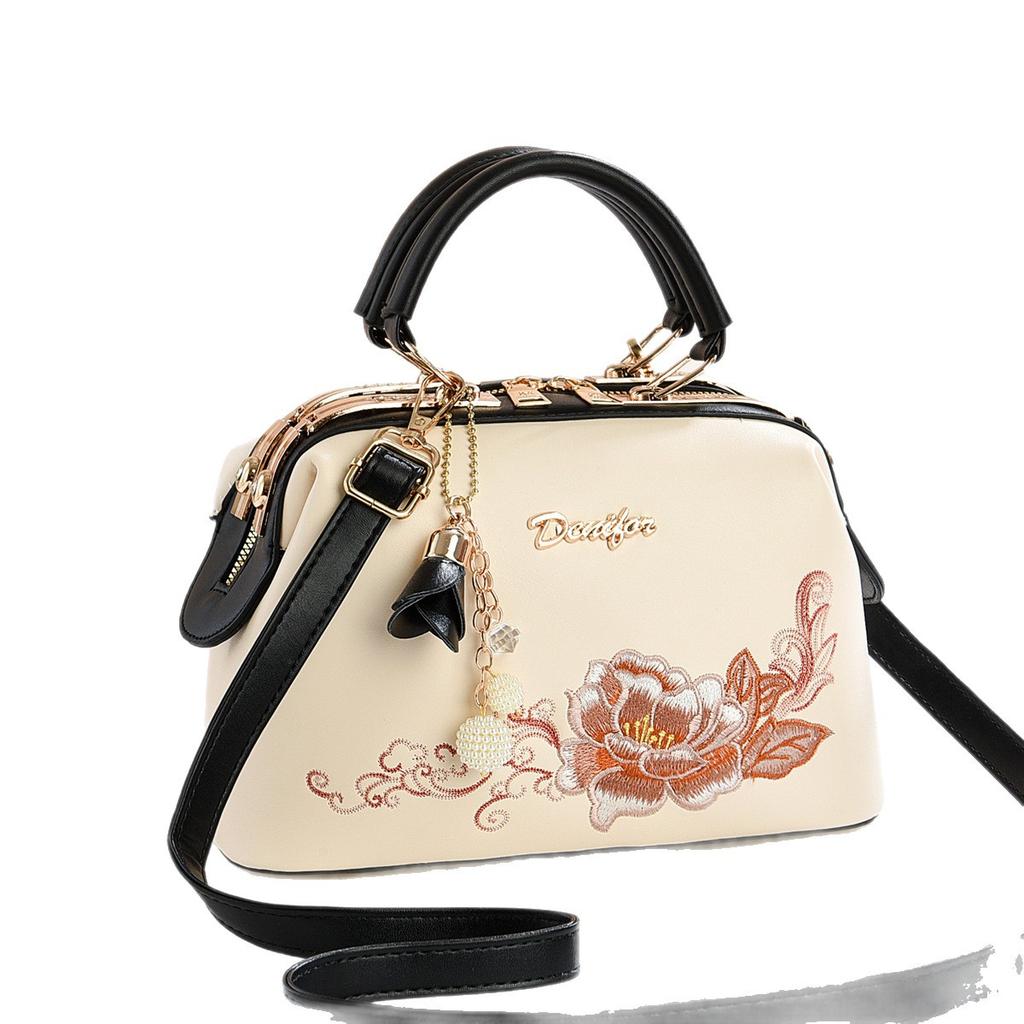 Women Fashion Embroidery Handbag New Large Capacity Floral Embroidered Shoulder Bag