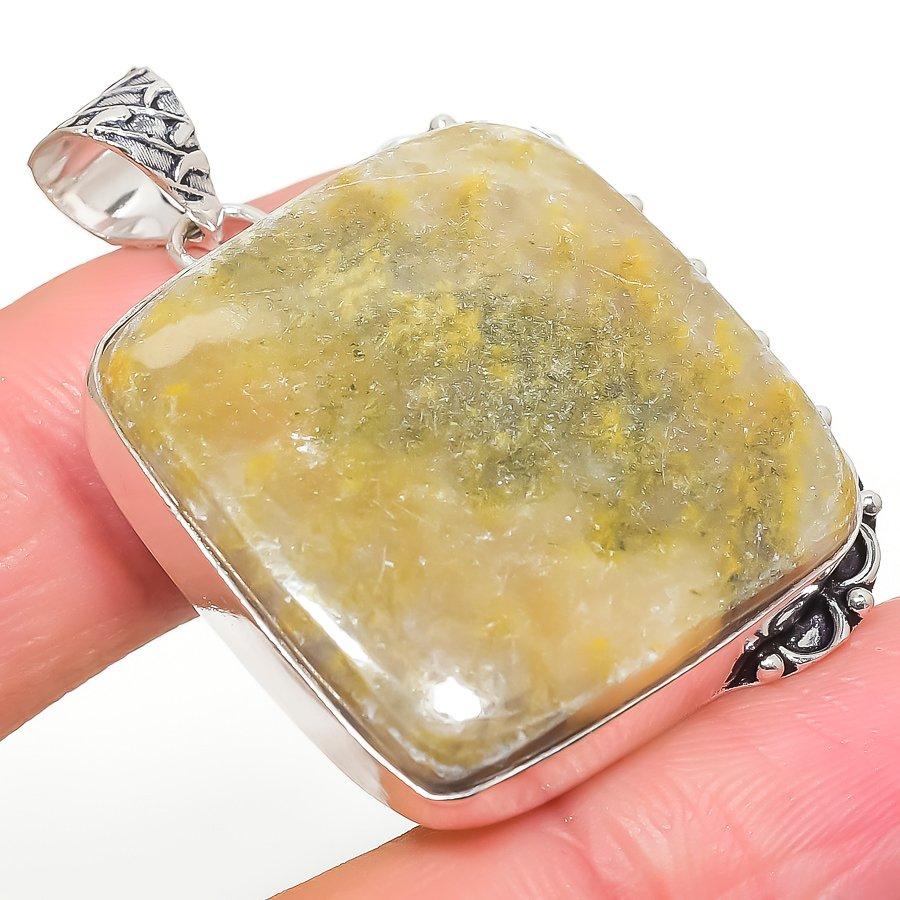 

Подвеска из натурального серебра 925 пробы с яшмой, диаметром 1,69 дюйма, a0F72