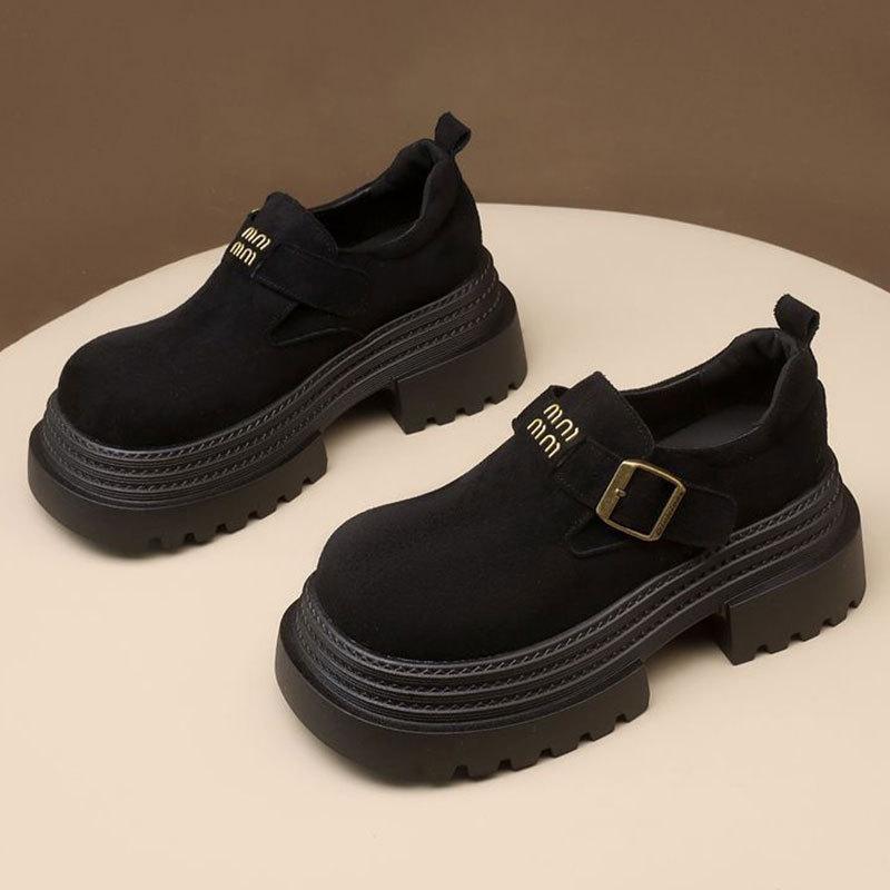 

Showing feet Doudou shoes fashionable versatile shallow mouth single shoes women s 2025 new spring suede thick sole heightening loafers 35 чорний