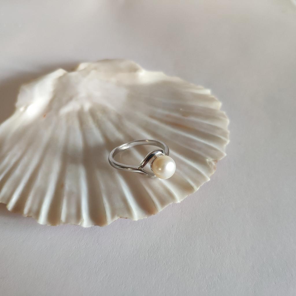 Silver Ring with Natural Pearls 2.375ct (2122265)