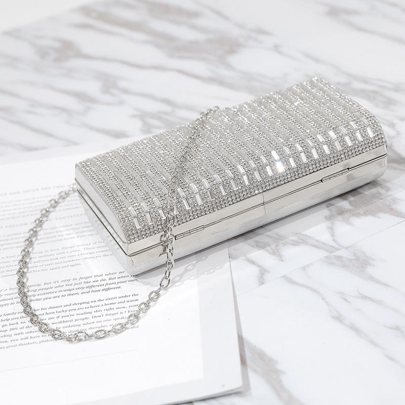 Neue Frühling- und Sommer Schräg-Ketten Kleine Tasche für Damen Koreanischer Stil Mode Diamant-Set Dinner-Clutch Schlichte Einzel-Schulter
