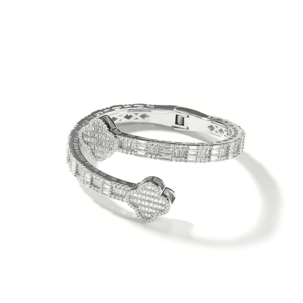 Copper inlaid zircon four-leaf clover bracelet high-end ins style niche hip-hop bracelet fashion